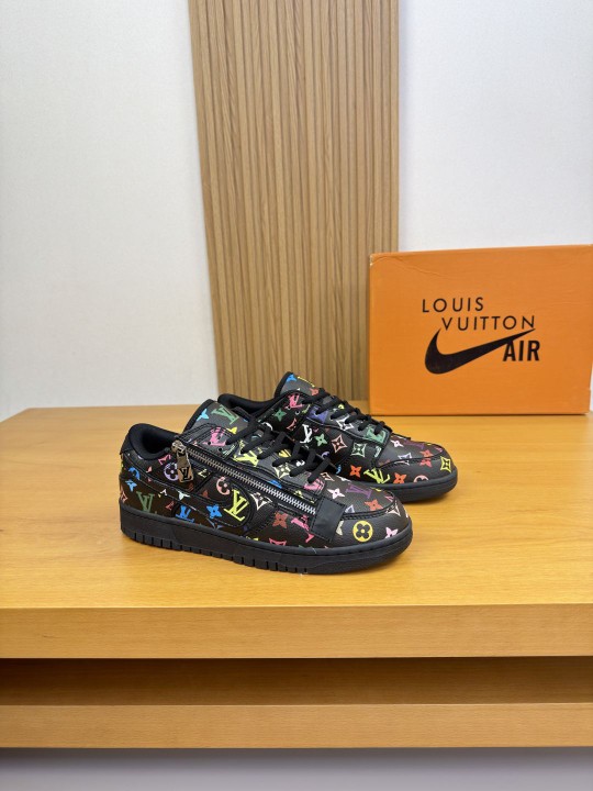 Louis Vuitton Men Shoes-859